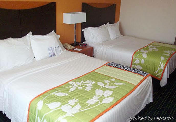 Fairfield Inn & Suites Bismarck North Экстерьер фото
